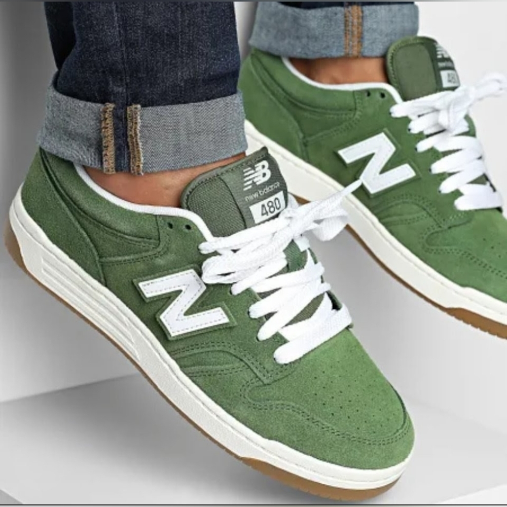 New Balance Men's Olive Green and White Sneakers. Size 10.5. Like New